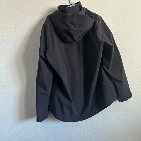 Patagonia women’s jacket - Picture 4 of 9